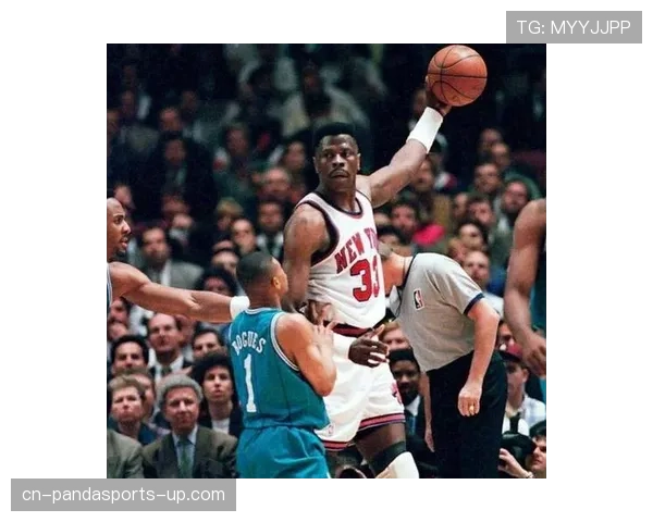 尤因低位单打效率下滑，对比巅峰期得分结构明显改变