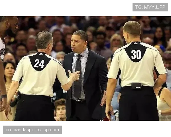 罚球规则NBA与FIBA到底有什么区别？篮球新手必看！